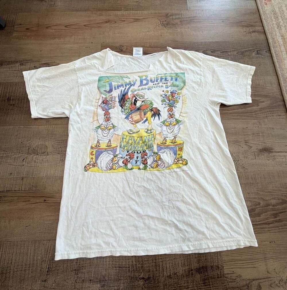 Vintage 1997 Jimmy Buffett Havana Daydreamin' Tour T-Shirt Deep Beach Neck Cut